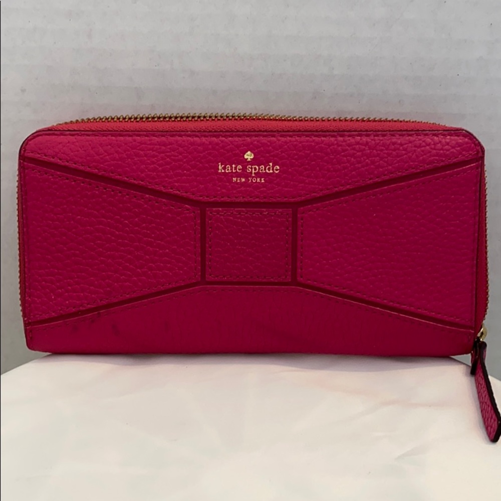 Kate spade leather zip wallet